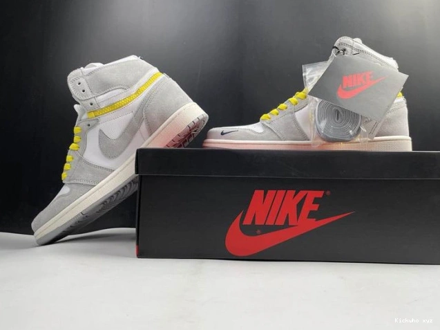 CW6576-100 High Light 1 Switch Smoke Jordan Air 0721